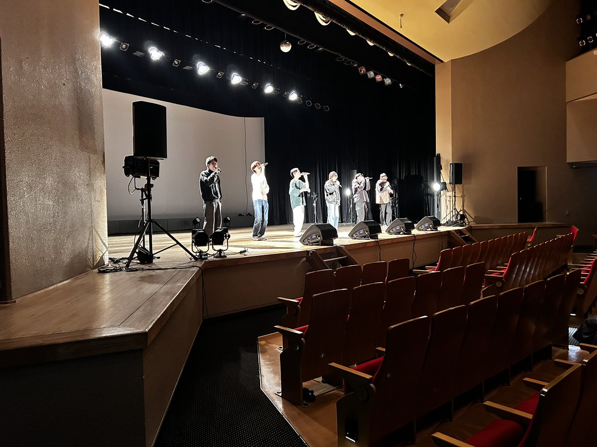 newtone_CL's tweet photo. 【🍎NewTone春ライブ🔥】
いよいよ明日が本番となりました！
本日行われたリハーサルの様子をお届けします🎵

明日の会場は『江東区文化センター』になります‼️
開場∶15:30
開演∶16:00
となっております❗️
是非お越しください✨

#NewTone #アカペラ https://t.co/gLQbhm9K4i