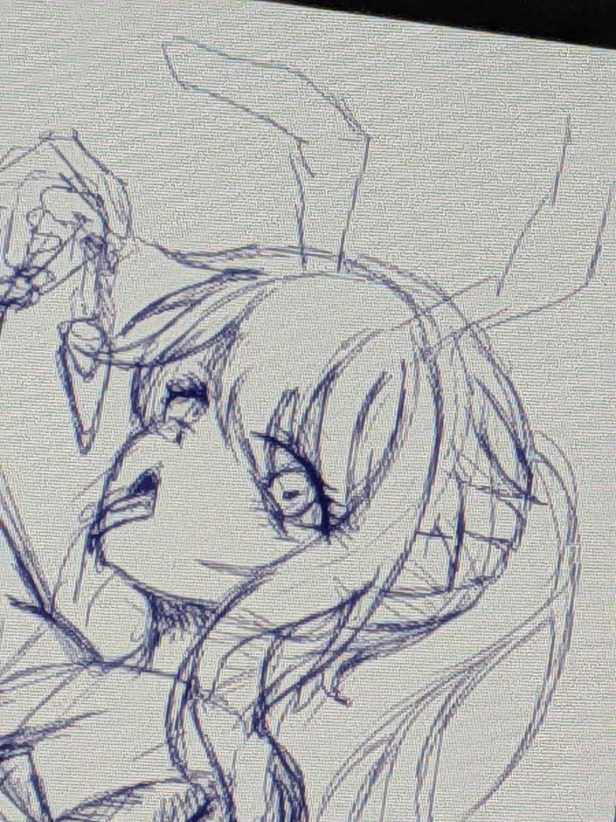 長いことムルマンスクたん描きすぎて
どう描けばいいのか分からなくなってきた