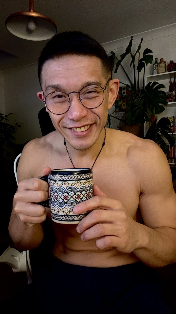 ٩( ᐛ )و--[ RONAN ] tweet media