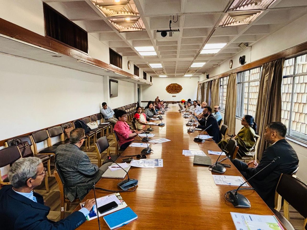PPHF_Global's tweet photo. On 2nd March 2026, @PPHF_Global in collaboration with AASTHA convened a Development Dialogue at IIC, New Delhi on building a resilient workforce for Viksit Bharat, with a focus on health equity for gig & supply chain workers.
#ViksitBharat #HealthEquity #GigWorkers #PPHF https://t.co/SNBQ4WfAY3