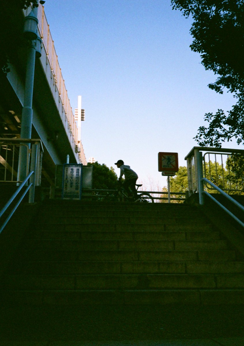 鬱木ゆうと tweet media