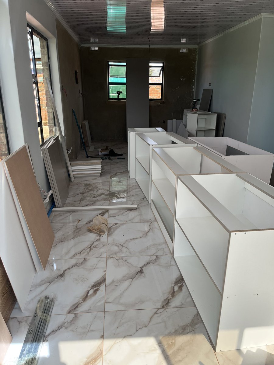 BlueStewards_'s tweet photo. Got this neat kitchen job done in a single day in Harare, get your quote done by us. 

Get in touch on +263 7 19947498 https://t.co/fvE3l8U5OF