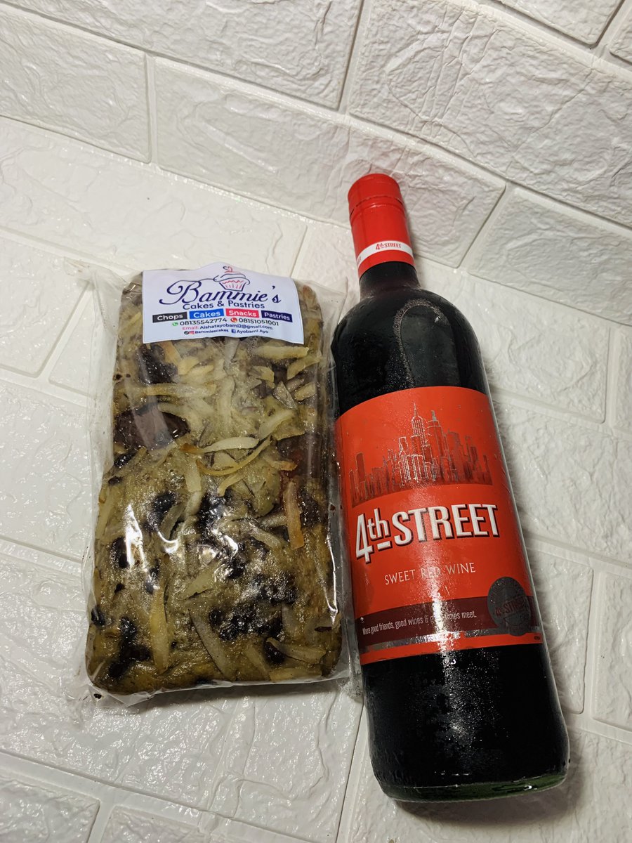 bammie_scakes's tweet photo. @TgCafe All frame is available for pickup/delivery
Frame 1: Chinchin, #3000, #2000
Frame 2 : Banana bread combi
Frame3 : plantain chips-#2500
Frame 4: potatoe chips-#2000

Location: Abeokuta https://t.co/60bkC0rmQi