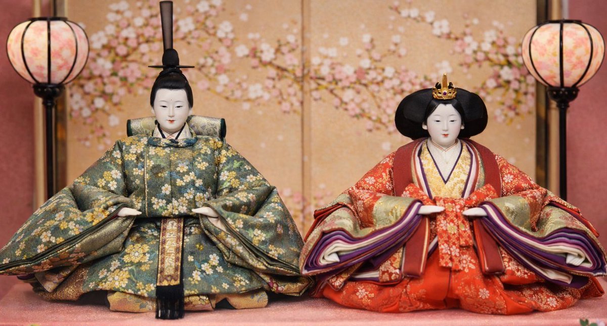 お雛様

皆既月食は
雨だから見れないかなぁ