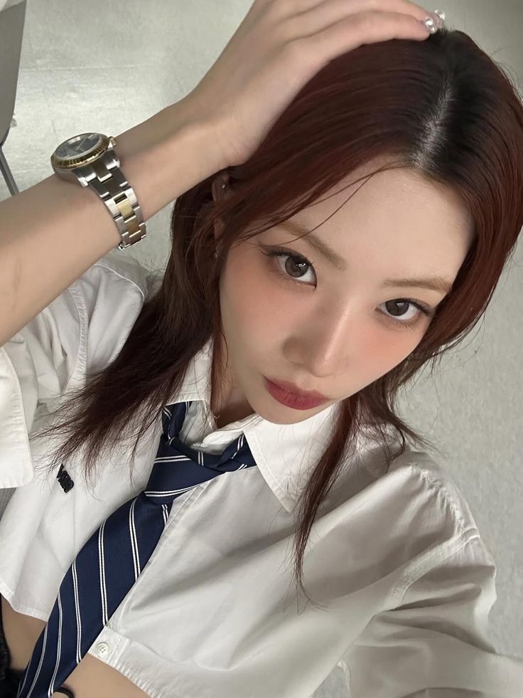 kim lip tweet media