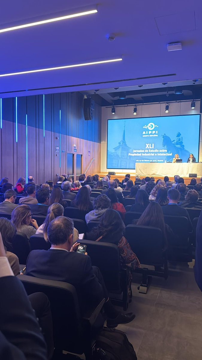 Nuestra socia directora Rosalía Ballester asistió a las Jornadas de Estudio del Grupo Español de AIPPI, un gran espacio para intercambiar opiniones y analizar cuestiones clave en IP. Gracias a organizadores y ponentes por una conferencia tan valiosa.#events #IP #XLIJornadasGEAPPI