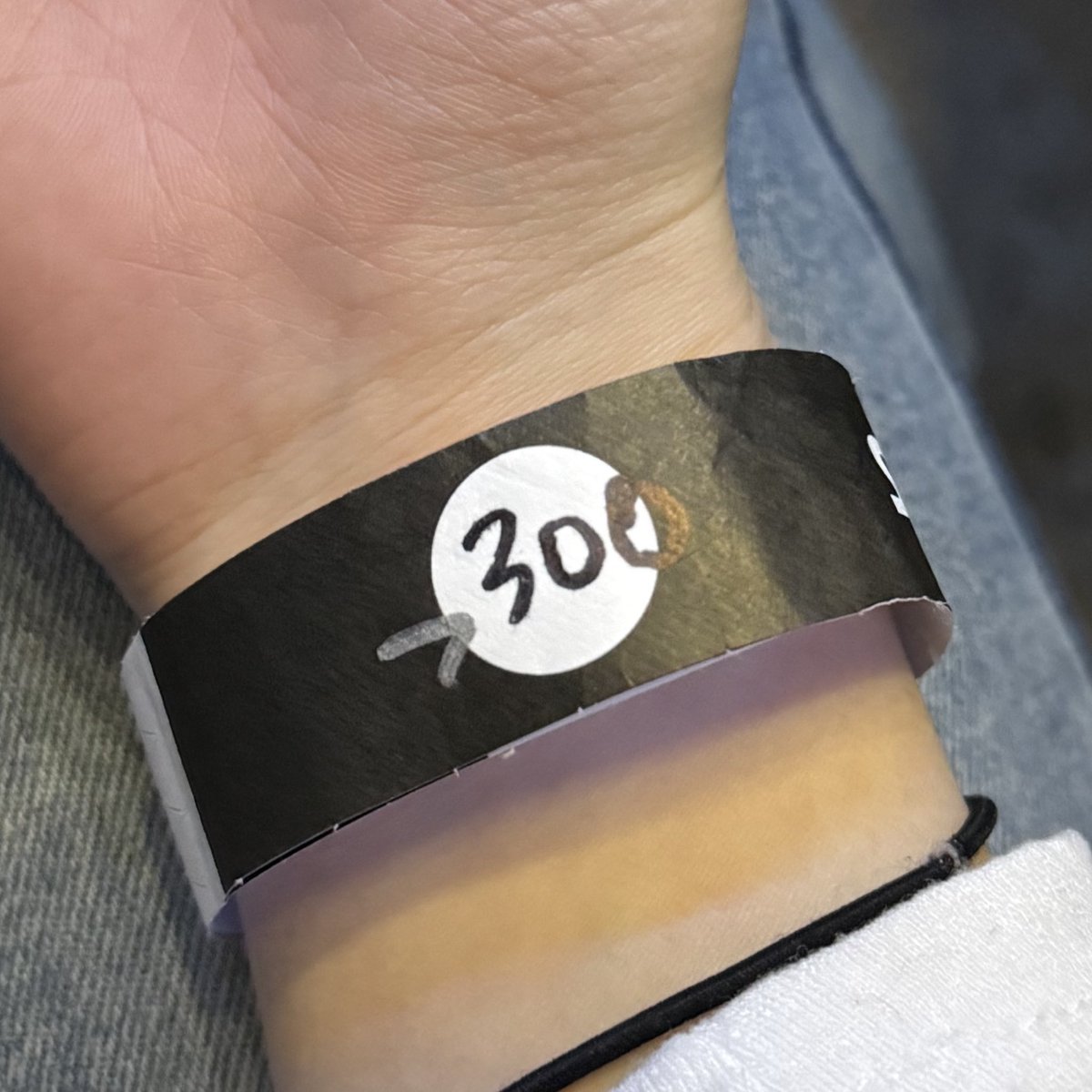 ୨୧ .. ♡ tweet media