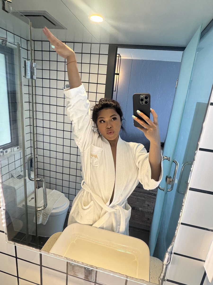 maitaiyah's tweet photo. https://t.co/LsVqtsbJOK