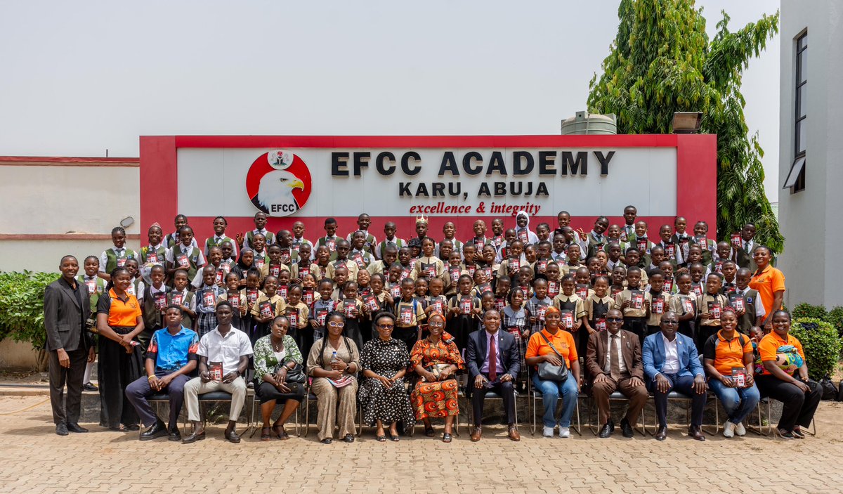 officialEFCC's tweet photo. Shun Fraudulent Practices, Olukoyede Charges Students
 
The Executive Chairman of the Economic and Financial Crimes Commission, EFCC, Ola Olukoyede has charged students across the country to shun fraudulent practices and serve as good ambassadors of their families, schools and communities.
He gave the charge on Wednesday, February 25, 2026 when the management and students of ACAD System International School, Jikwoyi, Abuja, came on study tour of the Commission’s Academy, in Karu, Abuja.
Olukoyede, who spoke through Assistant Commander of EFCC,  ACE1 Chidimma Amanambu, urged the students to be of good behaviour at all times, reminding them that integrity developed at a young age helps strengthen the foundation of a corruption-free society.
He noted that the visit aligned with the Commission’s commitment to preventive education and youth engagement, being strategic tools of the anti-graft agency in combating corruption, economic and financial crimes.
The EFCC, he said, remained committed not only to enforcement but also to proactive engagement with young Nigerians. While noting that today’s students are tomorrow’s leaders, he encouraged them “to make responsible choices, shun fraudulent practices and serve as ambassadors of honesty” for their families, schools and communities.
Deputy Commandant of the EFCC Academy, Assistant Commander of EFCC, ACE 1 Aliyu Yunisa, in his insightful presentation on the statutory functions of the Commission, enumerated the EFCC’s mandate to include investigation, prevention and prosecution of economic and financial crimes, as well as forging collaboration with local and international partners in the fight against corruption, economic and financial crimes.
 
Deputy Superintendent of the EFCC, DSE Angel O. Israel, while educating the students on the consequences of committing economic and financial crimes, charged them to imbibe the morals of integrity, accountability and patriotism. He stressed that national development can only thrive where citizens are committed to ethical conduct and responsible leadership. He urged the students to see themselves as critical stakeholders in building a better Nigeria.
The event featured an interactive session, guided tours of selected facilities of the Academy and a question and answer segment where the students demonstrated keen interest in the Commission’s operations.
