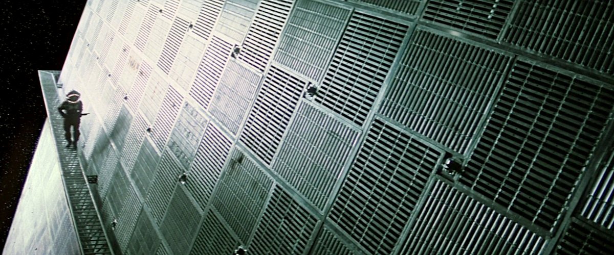 ‘Outland’ [1981]. Dir: Peter Hyams. DoP: Stephen Goldblatt.