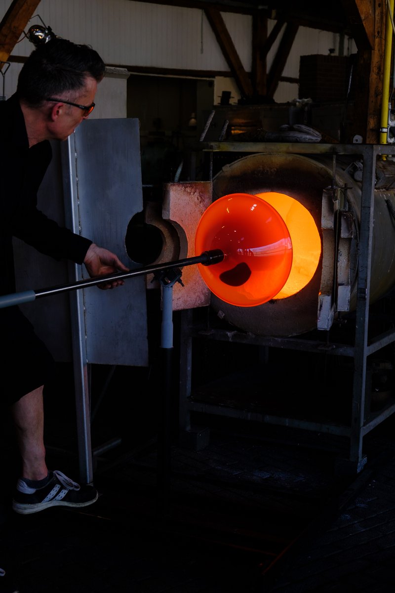 Nationaal Glasmuseum Leerdam tweet media