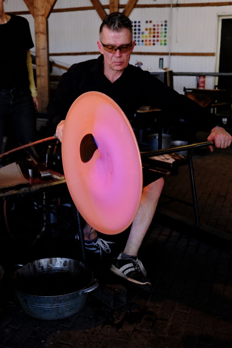 Nationaal Glasmuseum Leerdam tweet media