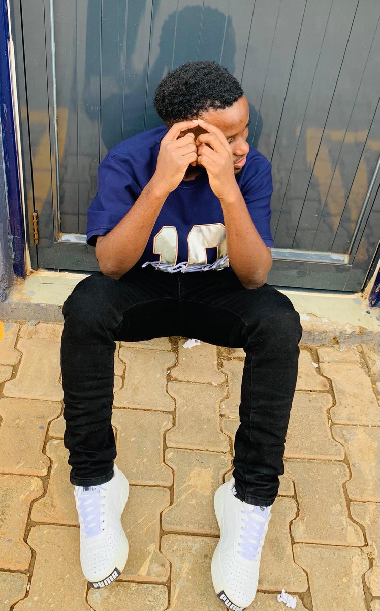 It's my birthday 🎂🎈🎉 <a href="/Arsenal/">Arsenal</a> fans All over the world wish me well today