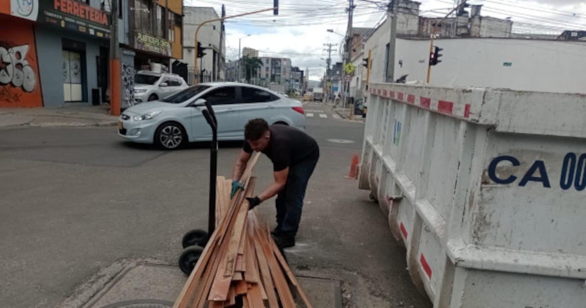 UAESP habilita ecopuntos móviles en Bogotá del 2 al 4 de marzo: consulte ubicaciones y evite multas infobae.com/colombia/2026/…