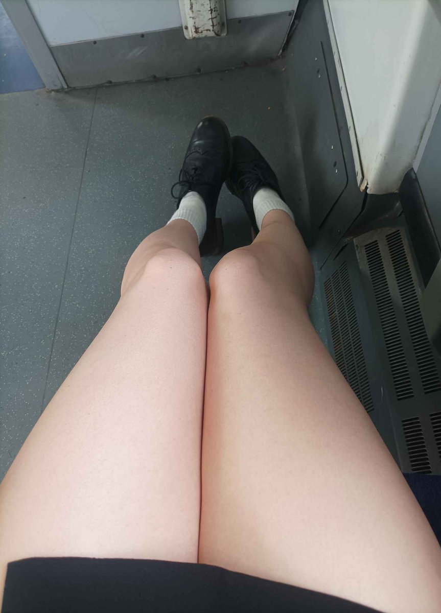 Heidi🍐 tweet media