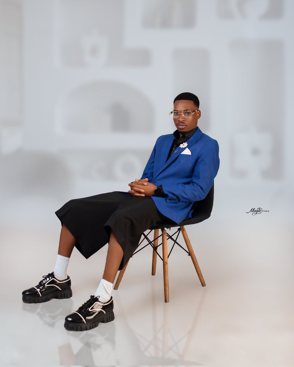 Mr_Chikwado's tweet photo. They speak English, I speak motion ❤️🌹
#fyp #mrchikwado #ootd #fashion https://t.co/rD6cqSSHv1