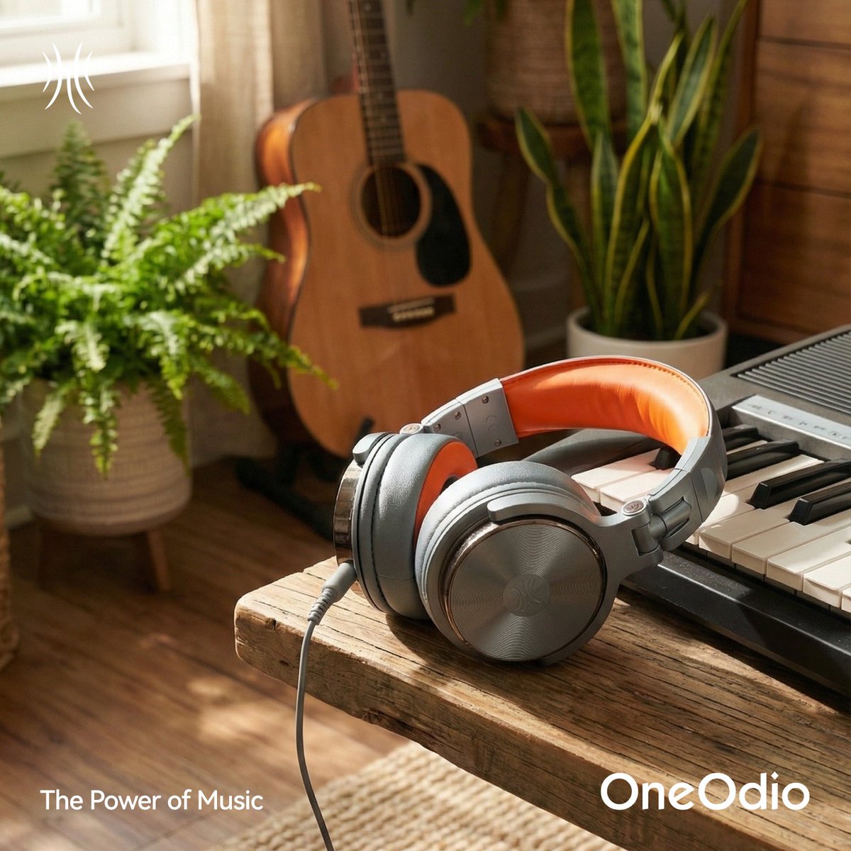 OneOdio_'s tweet photo. Crank up the Pro 50 and let that extra bass ride with the sunshine.
-
-
-
#OneOdio #Pro50 #Headphones #Bass #Music https://t.co/9AvaWZ2ZlK