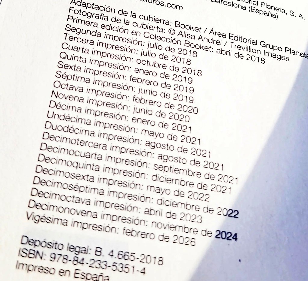 María Oruña tweet media