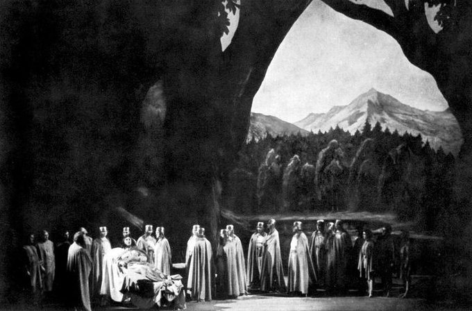 Kurwenal tweet media