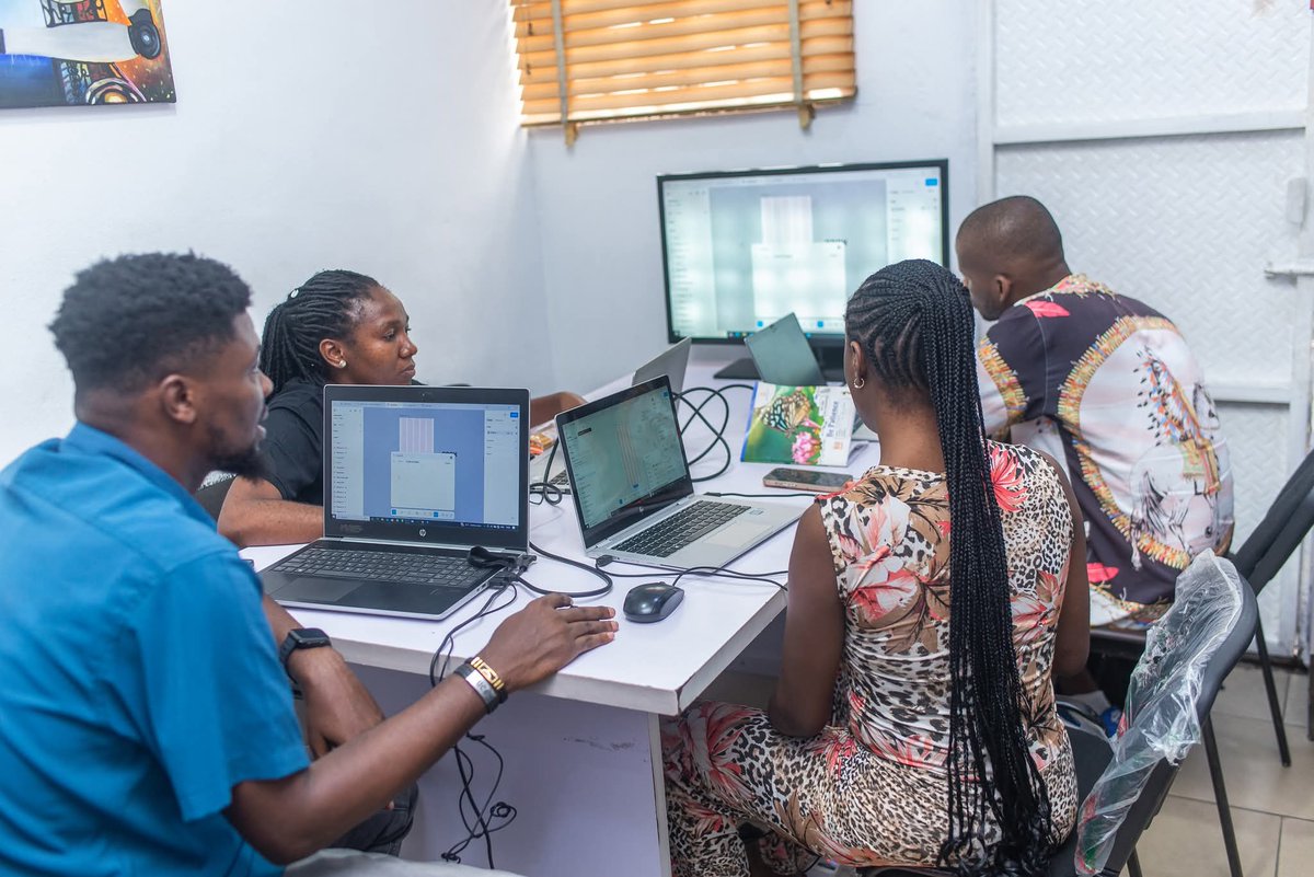 WebCapz Technologies tweet media