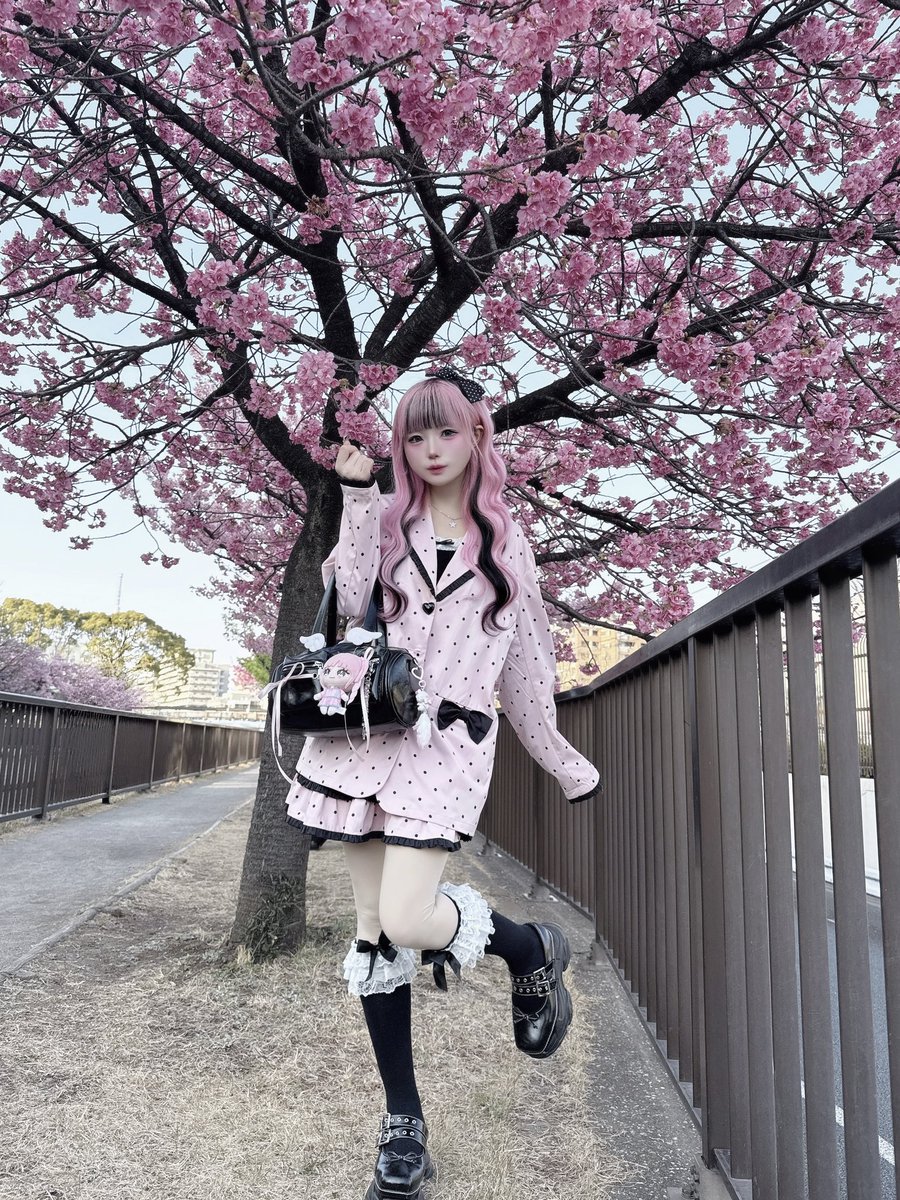 新作セットアップほーんとに可愛くてお気に入りだよ🎀 今度ブラックも