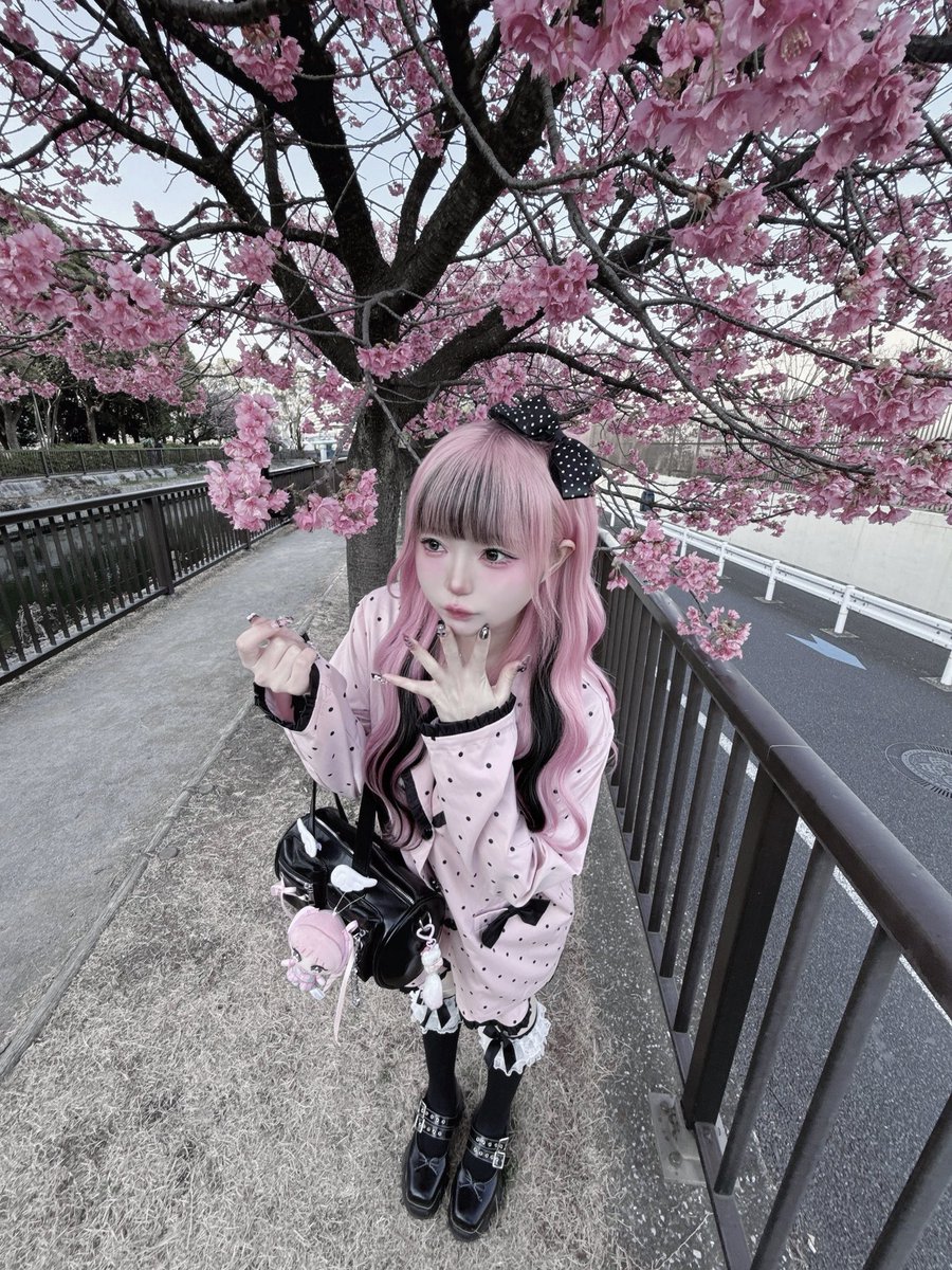 新作セットアップほーんとに可愛くてお気に入りだよ🎀 今度ブラックも