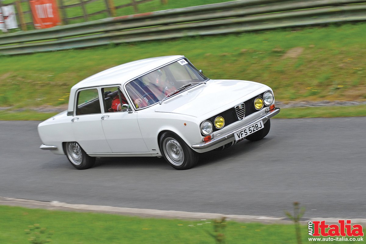 Auto Italia Magazine tweet media