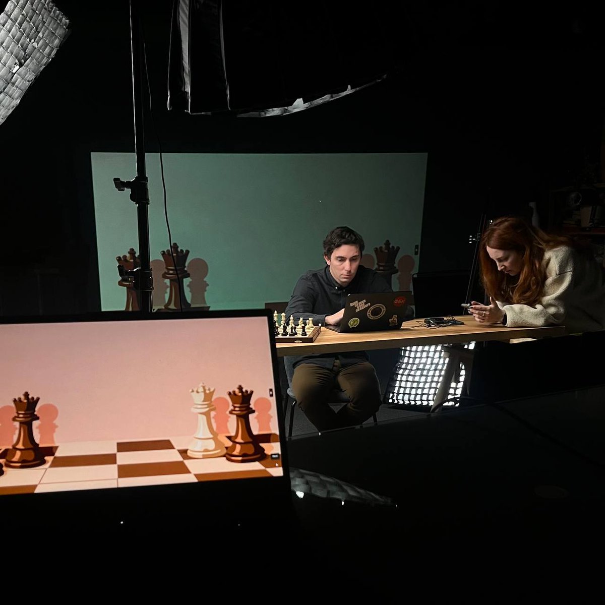 Навальный LIVE tweet media