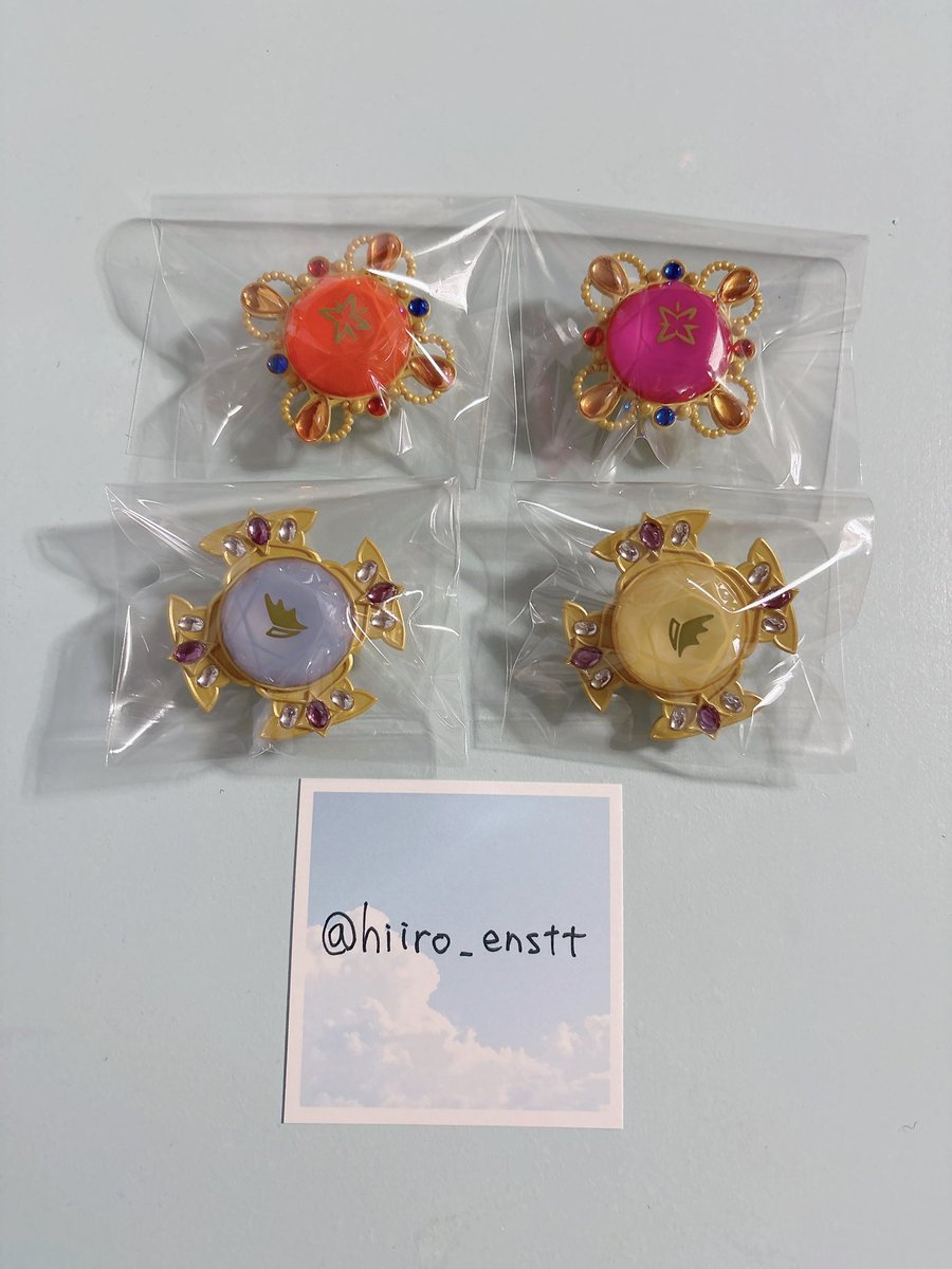 【交換】あんスタ スタライ 10thリンライ リングライト スフィアライト

譲:スバル、真緒、薫、晃牙
求:日和、敬人（各一個）

郵送、または4/26の10:30公演前手渡し
検索からもお気軽にお声掛けください。