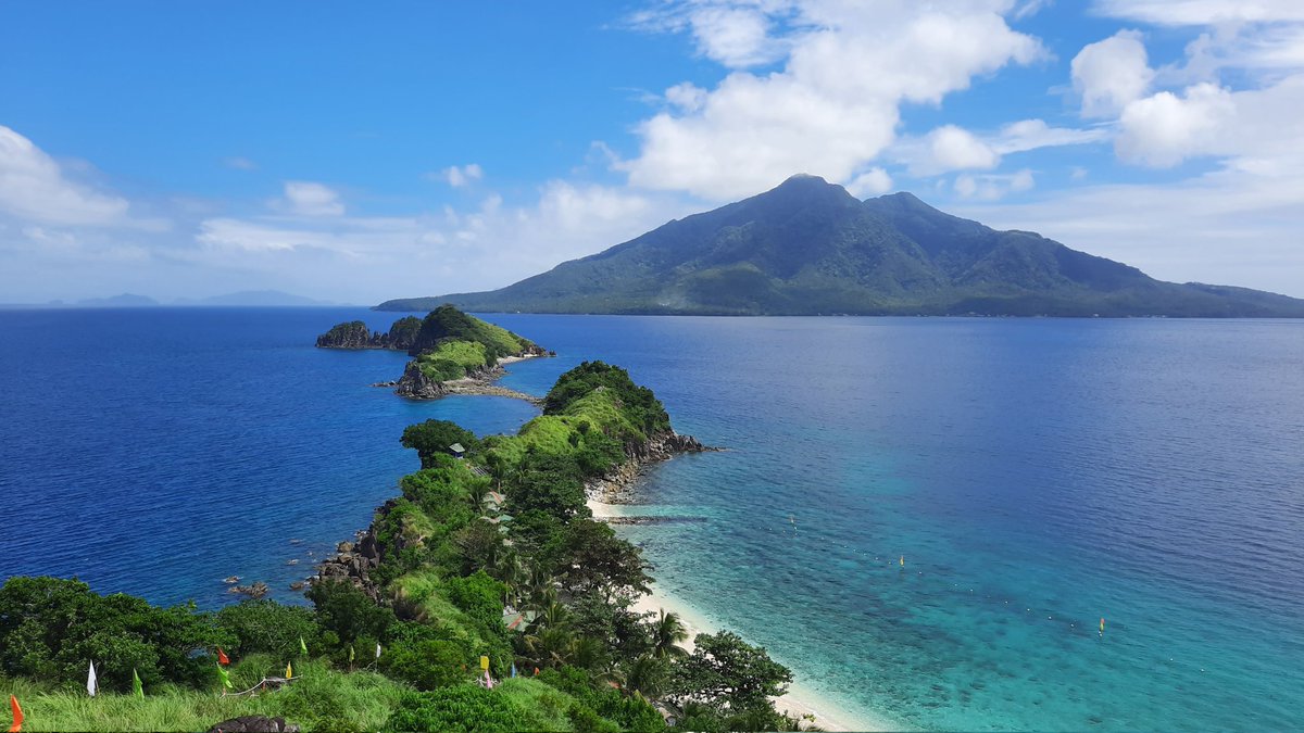 voss_roland's tweet photo. Sambawan Island / Maripipi / Biliran 🇵🇭 https://t.co/X37l89nUSW