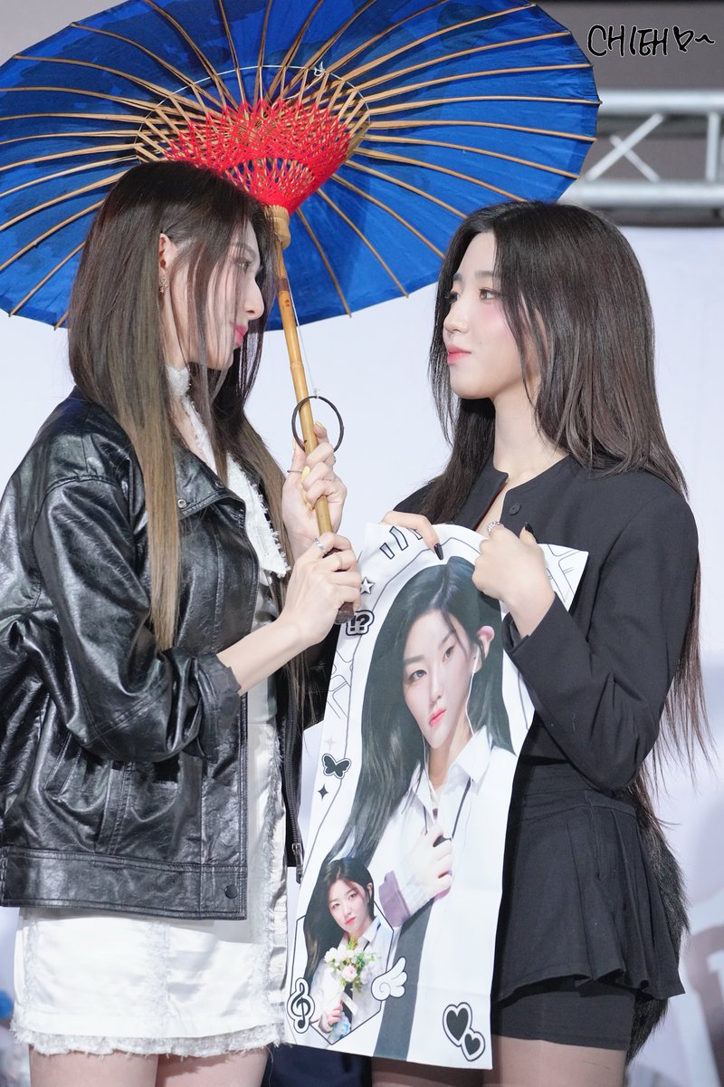 260227 Taipei FANSIGN 

#tripleS #트리플에스
#XinYu #신위 #周心语
#SOHYUN  #소현