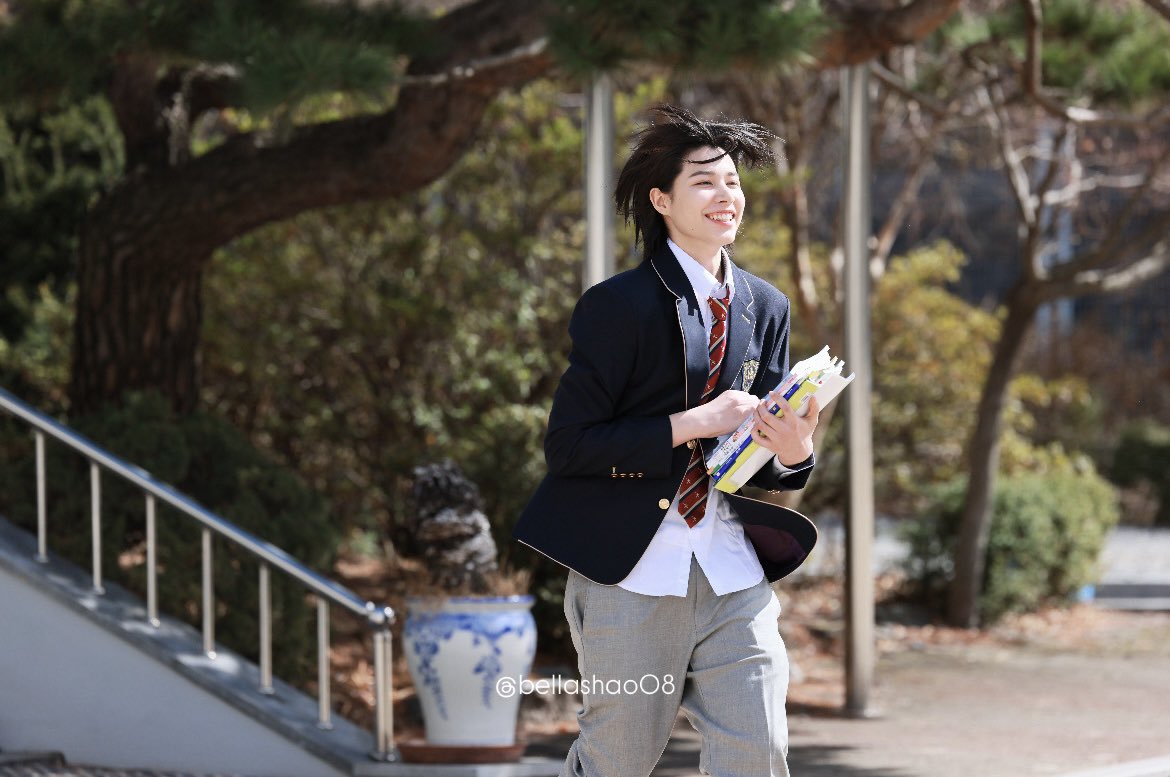 𝗕𝗲𝗹𝗹𝗮 🫧 tweet media