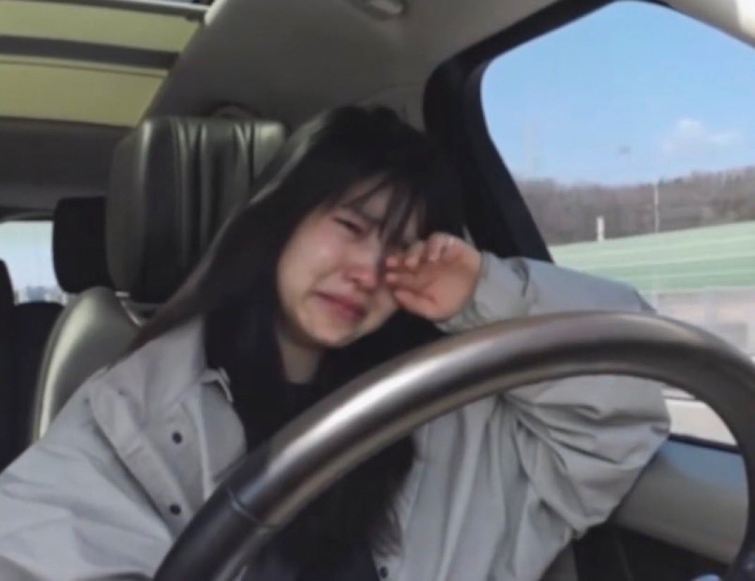 ไหวหรอวะ
กู :