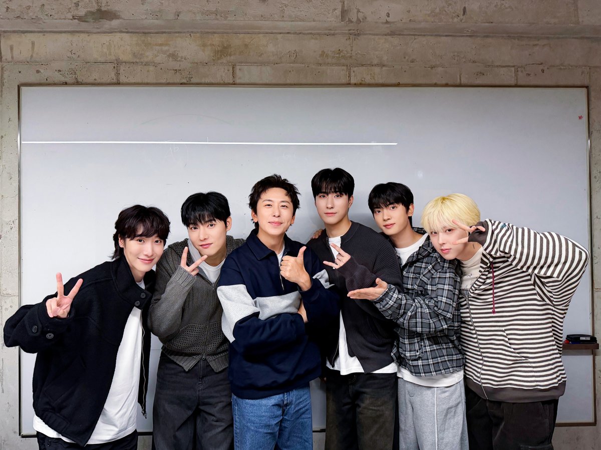 원위 (ONEWE) tweet media