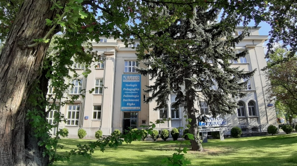 AKW Collegium Bobolanum tweet media