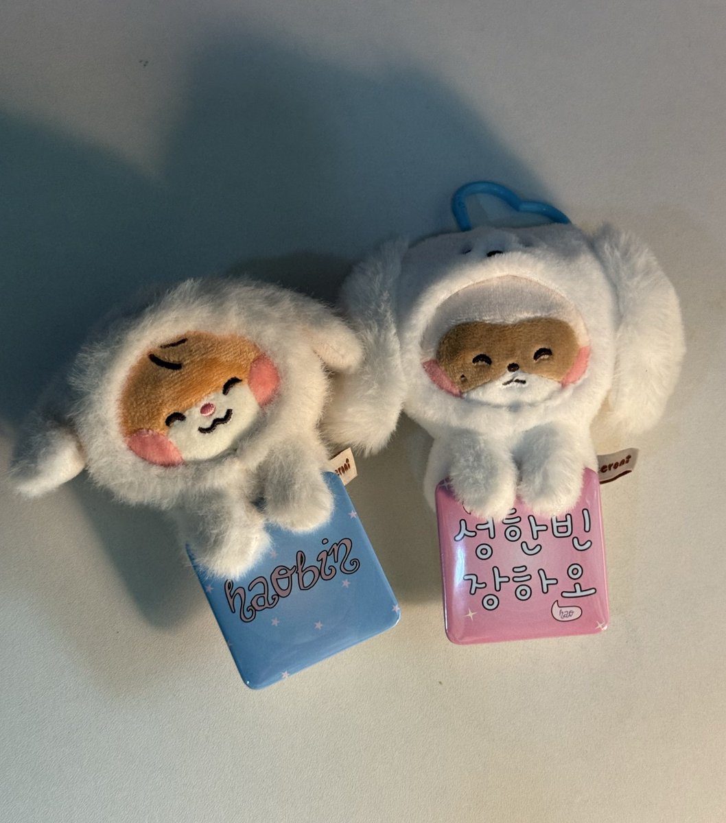nyanghamz's tweet photo. 2026 zerobaseone world tour [here&amp;now] encore in seoul freebies #제로베이스원 하오빈나눔 
 
🩷 fan support for haobin 🩷
⭐️ 핀뱃지, 스티커 ⭐️

🩷 3/13, 3/15 (3/14 중콘 아직 잘 모르겠어요)
🩷 수량: 핀 35개 스티커 30개 (더 추가될수도)
🩷 장소 당일에 공지할게요
🩷 인증: rt + like https://t.co/AsmsxiYLn1