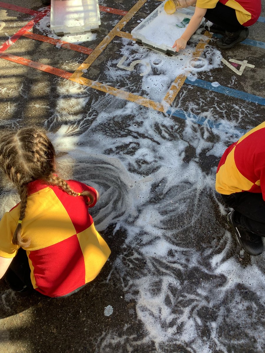 St James's Catholic Primary School tweet media