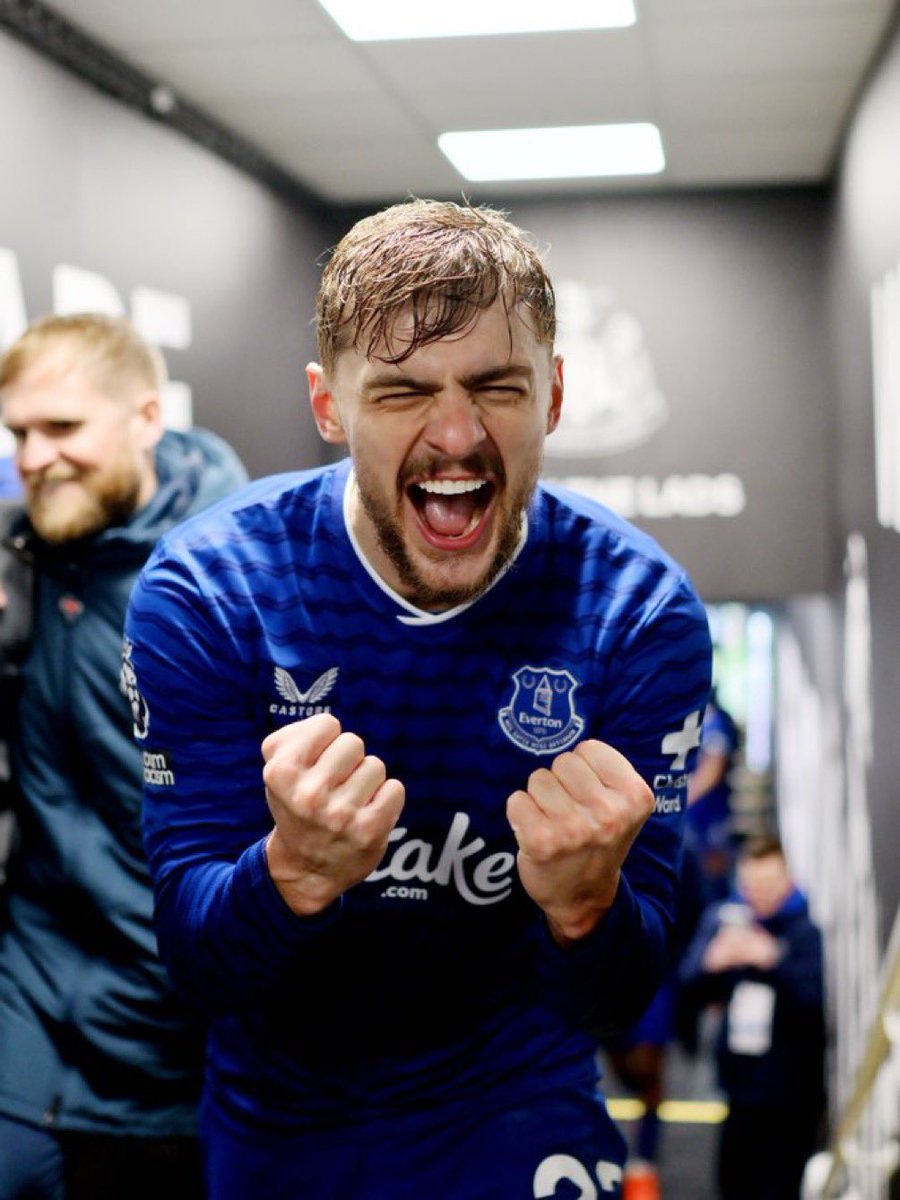 The 1878s tweet media