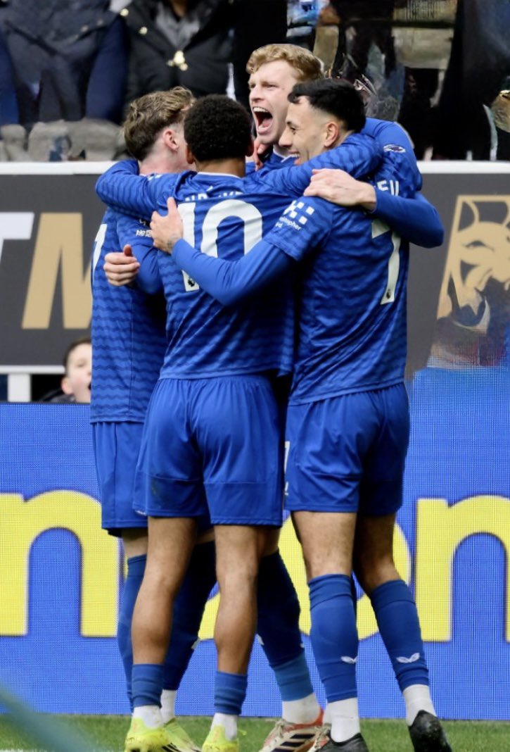 The 1878s tweet media