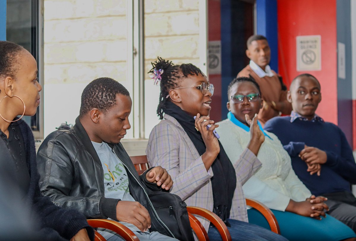 LeaderBtl5600's tweet photo. Day 2 and the room feels different.
Sharper questions.
Bolder conversations.
Real skill building in motion.
Kenya Tech Frontiers Pathways to a Virtual Workforce Project 2026 is shaping the future workforce today. 💻🌍
@USEmbassyKenya
@americancornermoi
#VirtualWorkforce https://t.co/6J6SOme0Ym