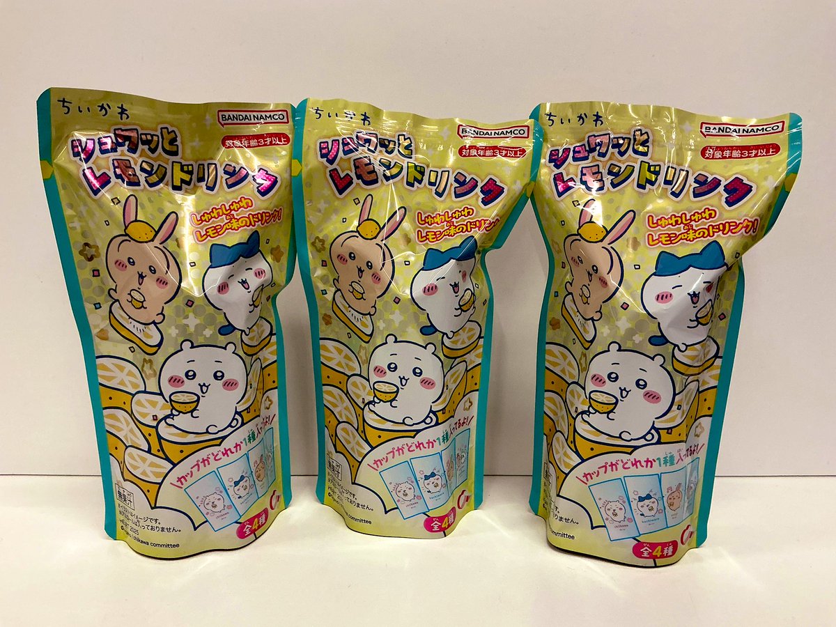 #ちいかわらんど新宿店 

＼🍋再入荷のお知らせ🍋／

『シュワッとレモンドリンク』330円（税込）

が再入荷いたしました👏🏻✨

可愛いデザインのカップがランダムで１つ入っています（全4種）💕

ご来店の際にはぜひチェックしてみて下さい👀✨

#ちいかわ