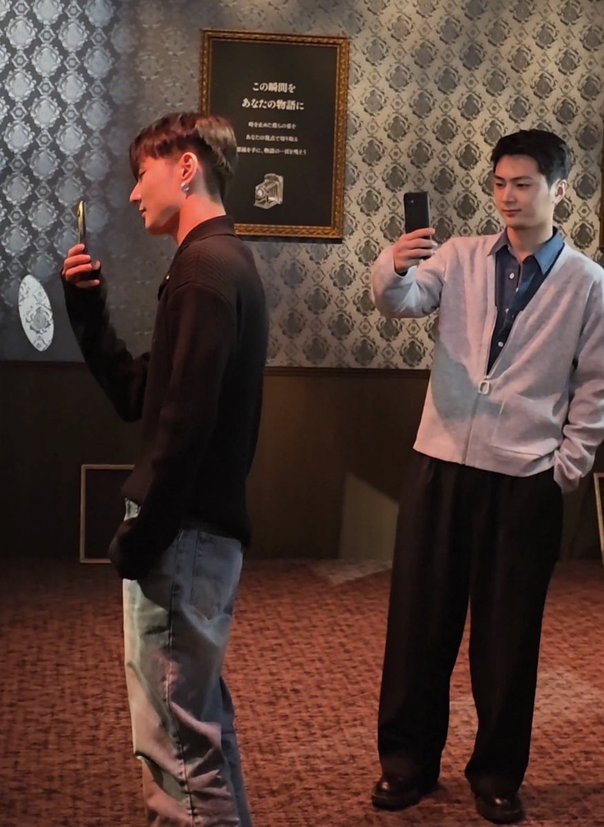 HE’S SO IN LOVE 🤭😍 #야옹즈 #jaywon