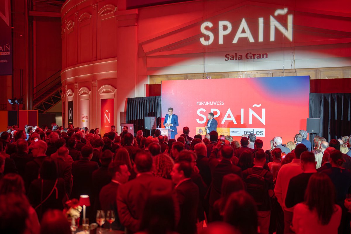 Talento, innovación y alianzas para impulsar la economía digital y los #DerechosDigitales.

Enhorabuena <a href="/roams_vip/">Roams</a> por el galardón en la II Edición del Premio Pabellón de España #SpainMWC26