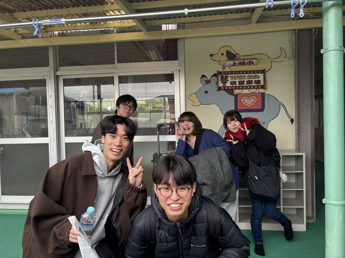 miwalab303's tweet photo. 今日は岐阜の教育支援センターに行き、3Dプリンタを使ってパウダーアートをしました。あっという間に3Dプリンタ設計を覚えてとても楽しく制作ができまします。飾りつけも上手くできました。いろいろな子どもたちとふれ合い、勉強になることが多い2日間でした！#3Dプリンタ #パウダーアート https://t.co/agKZYAcKUc