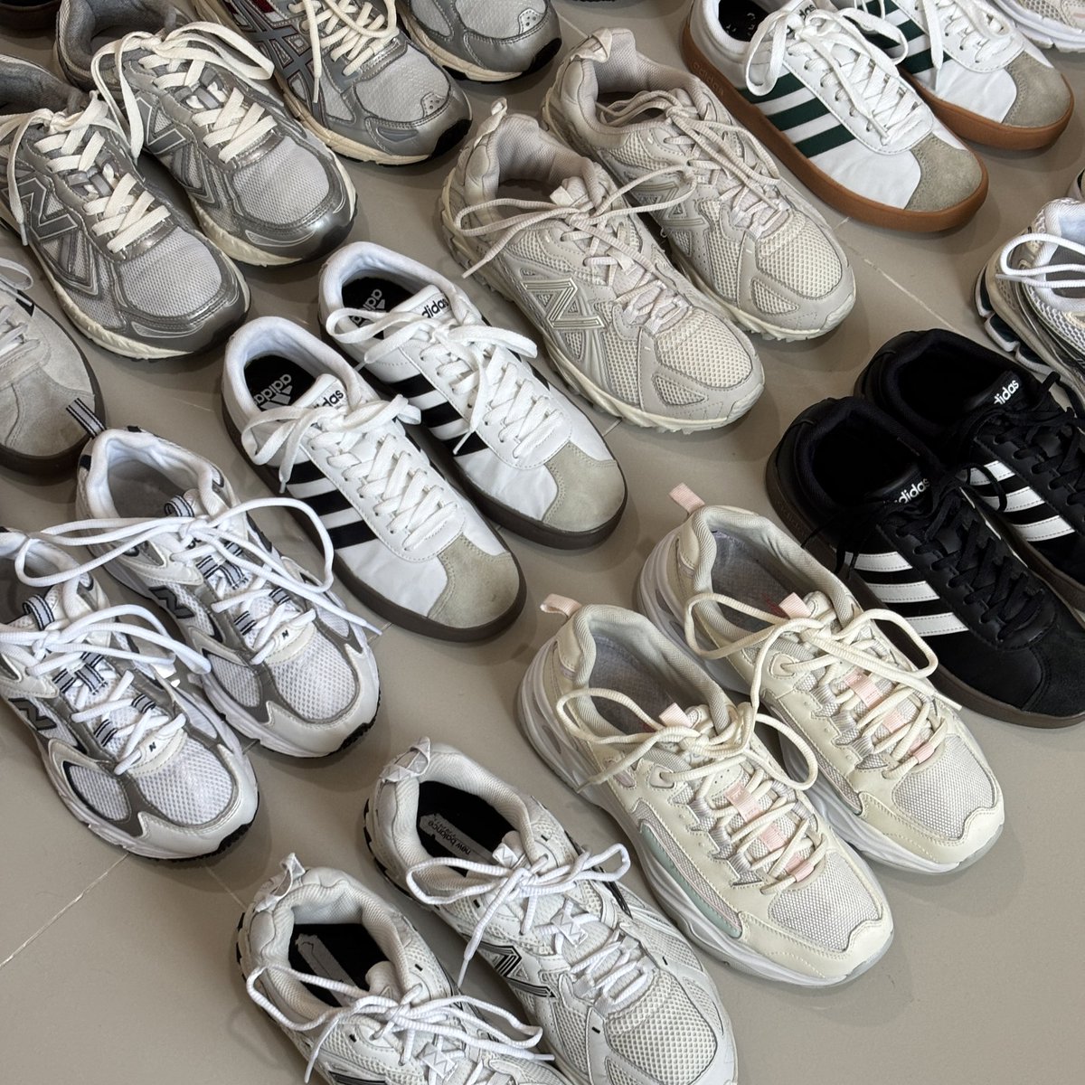 PimnadaYok's tweet photo. ลงงานวันพุธ [ 4 Mar. 19:00 ]💐
( รองเท้าส่งฟรี🚛 Size : 35.5-39 )
📌ปัก+รี ลด 5฿ (แคป)
พื้นที่ห่างไกล/ท่องเที่ยว+40
อ่านกฎทางร้านในเมนชั่นก่อนสั่งซื้อนะคะ🎀

#ส่งต่อรองเท้า #ส่งต่อรองเท้ามือสอง #รองเท้ามือสอง #รองเท้ามือสองของแท้ https://t.co/8li4ImcLfy