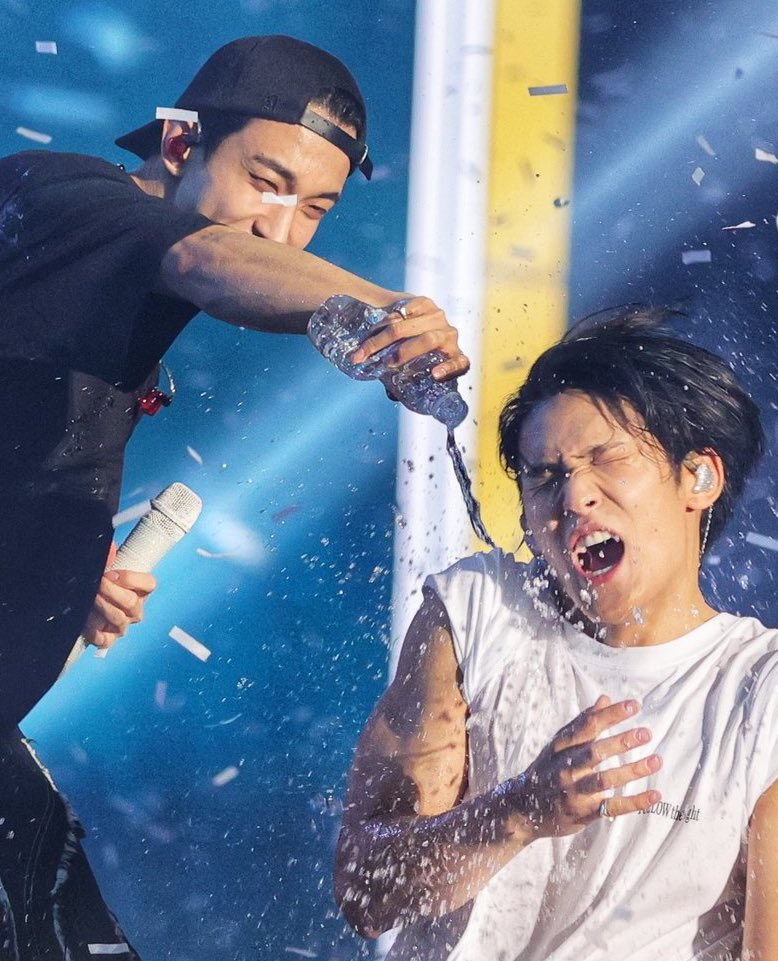 ℓouise 🍒 tweet media