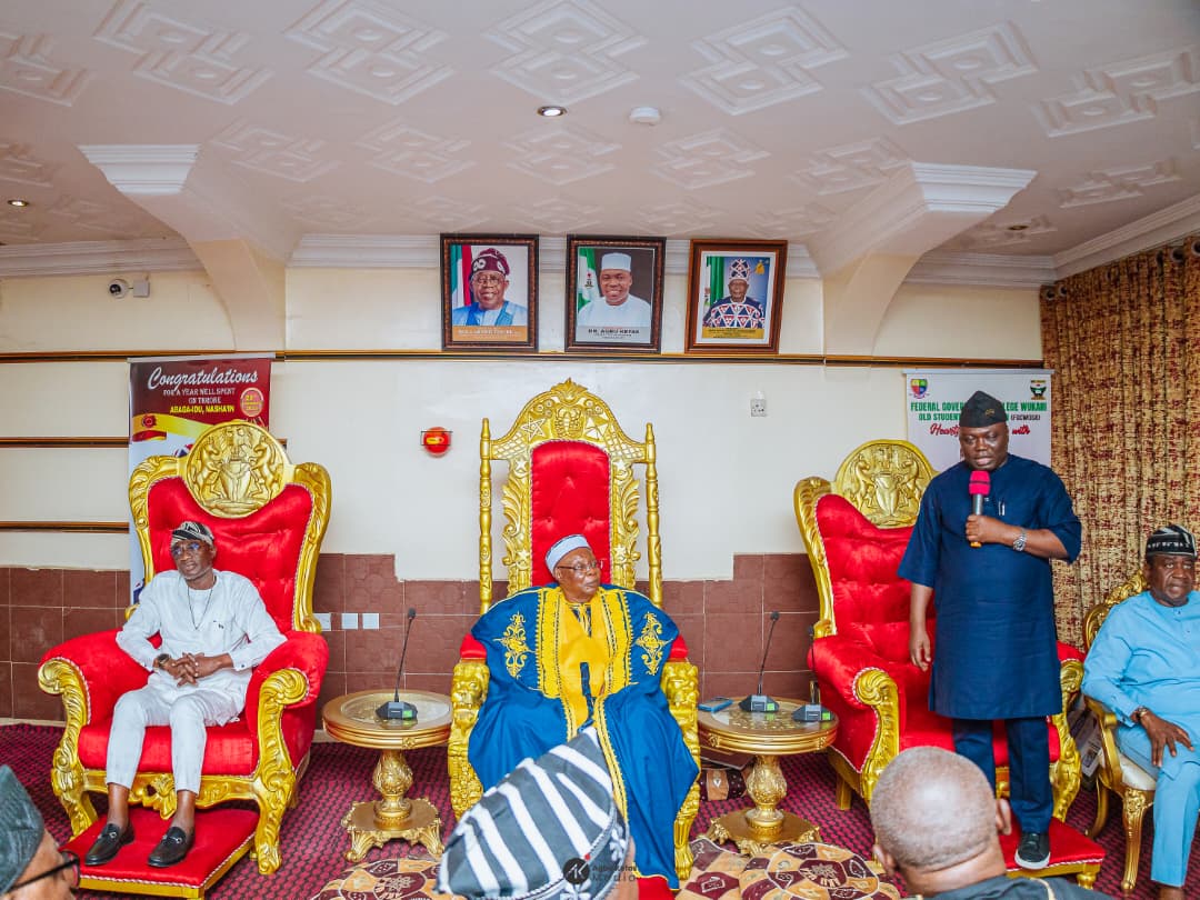 GovAgbuKefas's tweet photo. Yesterday, in Wukari, the Governor of Benue State, H.E. Hyacinth Alia, joined a high-powered meeting aimed at finding lasting solutions to the crisis affecting parts of the two neighbouring states. 

The meeting was attended by delegations from both states, led by myself on one hand and my Benue counterpart on the other. 

After our engagement, we proceeded to Abako in Benue State and Chanchanji in Taraba State to meet with the internally displaced persons in these communities. 

As a government, we will continue to work round the clock to make our communities safer for all — locals and visitors.

 #MovingForward