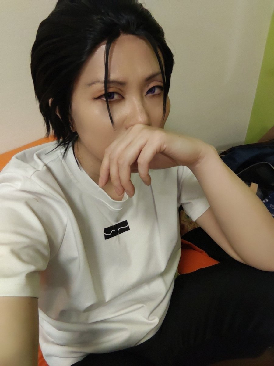 dise4302's tweet photo. あと口元に手やるの好きねわたし。 https://t.co/MWiUnGayJR