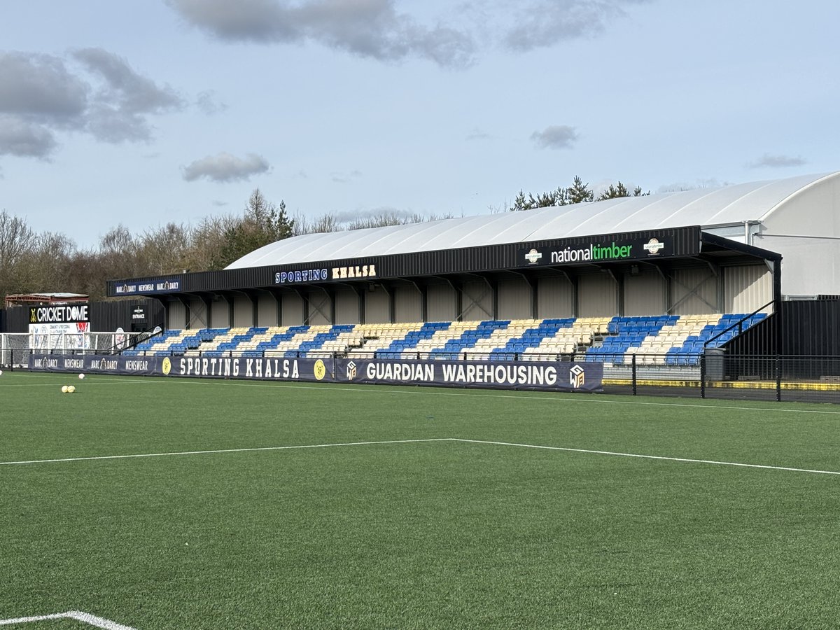 JetOff1990's tweet photo. On 14 February, I went to see @SportingKhalsa against @OfficialKAFC in the #NPLWest at Guardian Warehousing Arena. Kidsgrove scored the goal and led at halftime and 3 goals from Sporting Khalsa made a remarkable comeback and they won 3-1.
#groundhopping #nonleaguefootball https://t.co/H8Ab3jS491