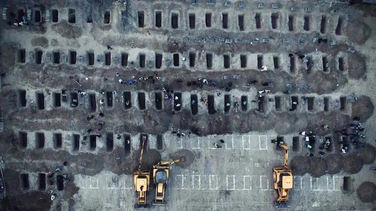 MacaesBruno's tweet photo. Graves for 168 schoolgirls massacred by Israel and the US https://t.co/COM90uaDkr